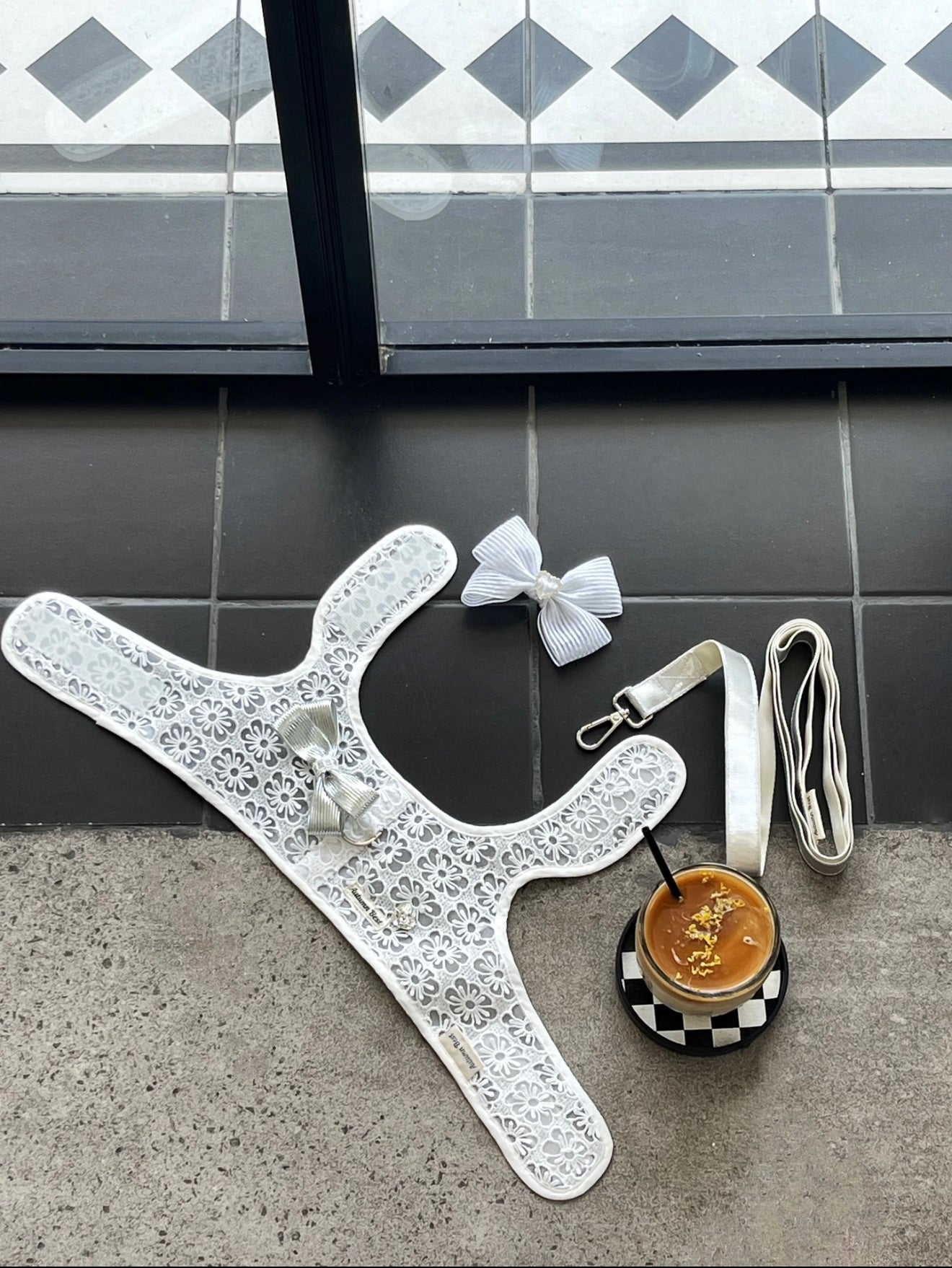 Autumn Bless デイジーレース&ストライプリボンハーネス(取り外しリボン付き)|Daisy Lace & Stripe Ribbon Harness with Removable Bow