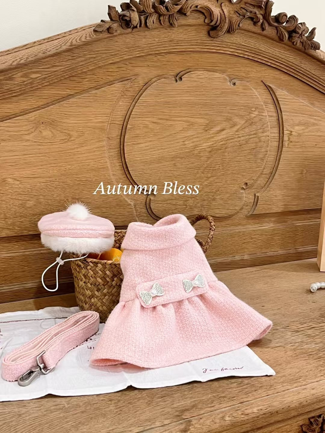 Autumn Bless 秋はフランス風のツイードコートを祝福します