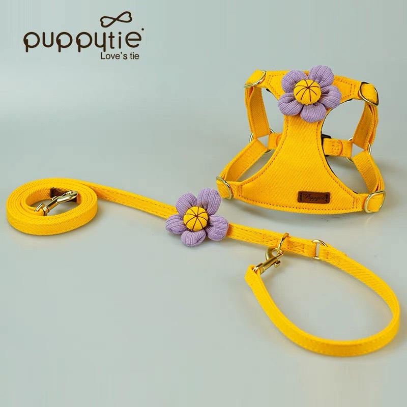 Puppytieフラワーペットハーネス&リードセット – 引っ張り防止・調節可能、小型犬&猫用| Flower Pet Harness & Leash Set – No-Pull, Adjustable for Small Dogs & Cats