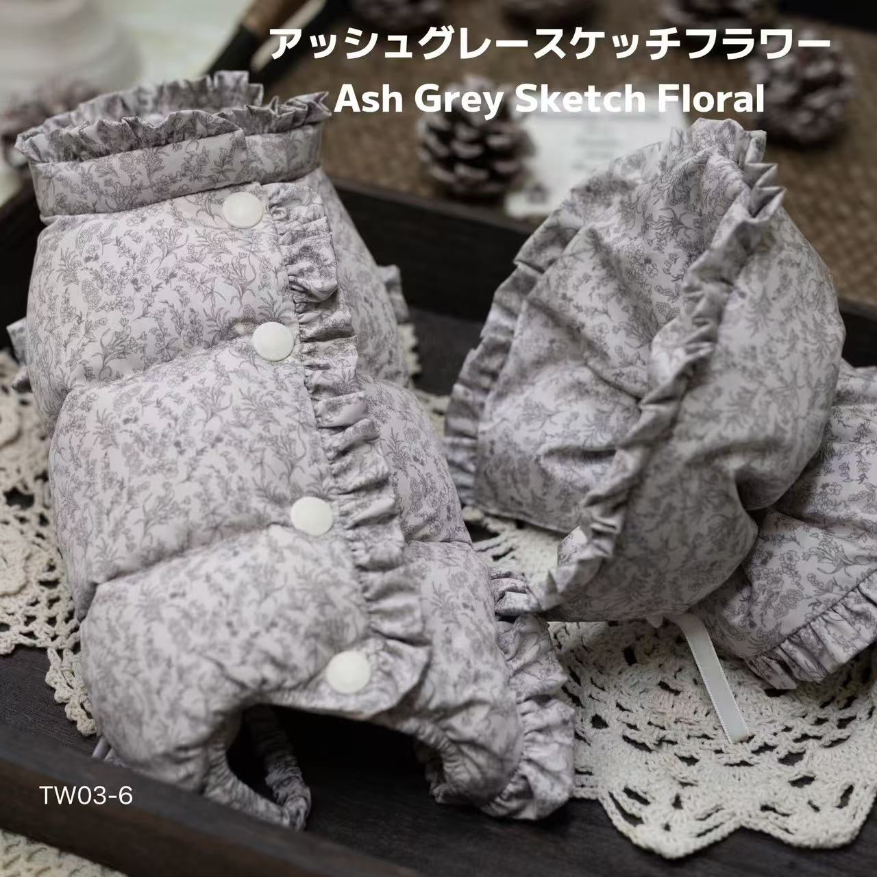 TaniWina Floral Frill Hanging-Leg Down Jumpsuit with 3-Way Neck Warmer – Girls Edition