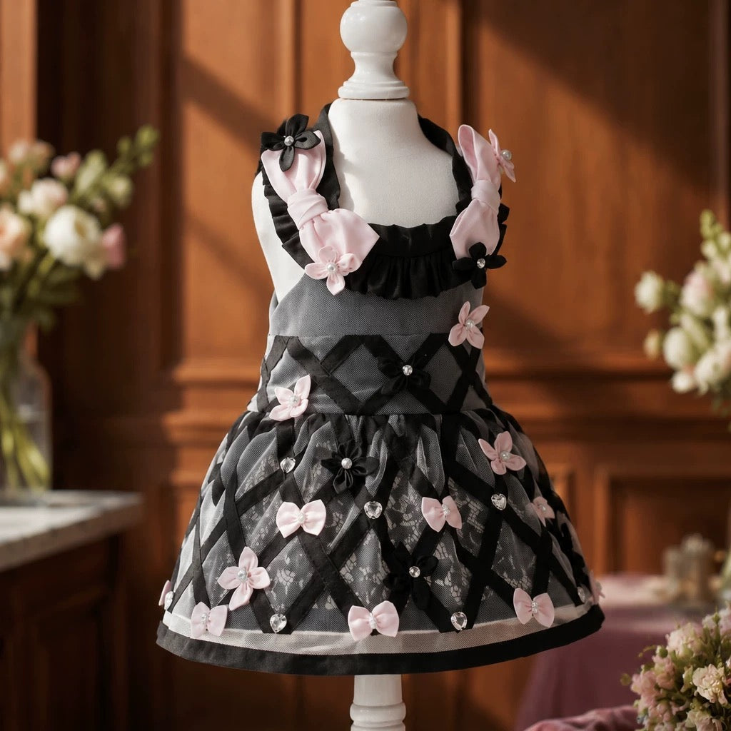 Elsamilu Blossom Ribbon Lace Dress – Black Edition