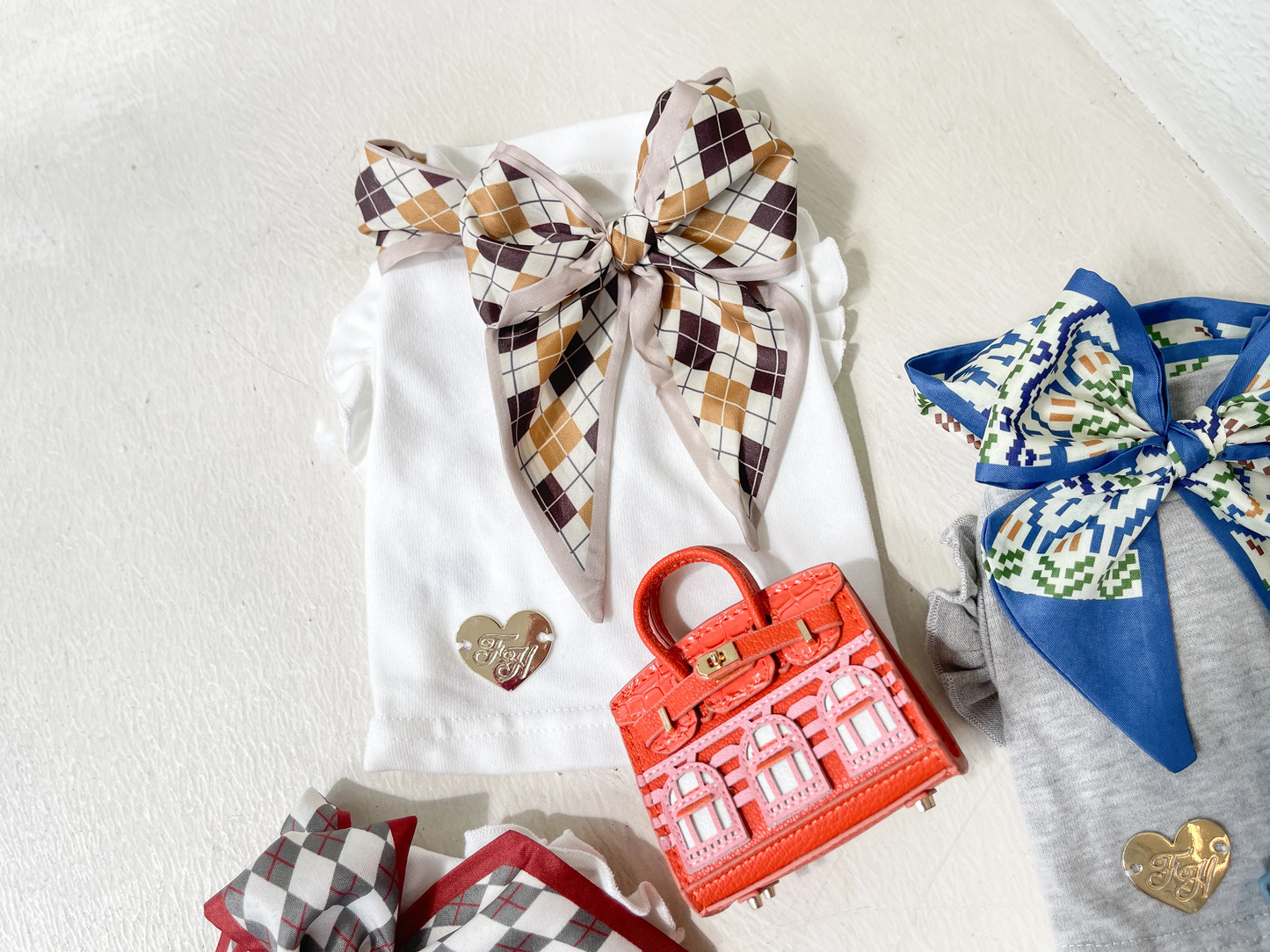 Fancy House Celeb Ribbon Shirt (with Scarf & Mini Bag)