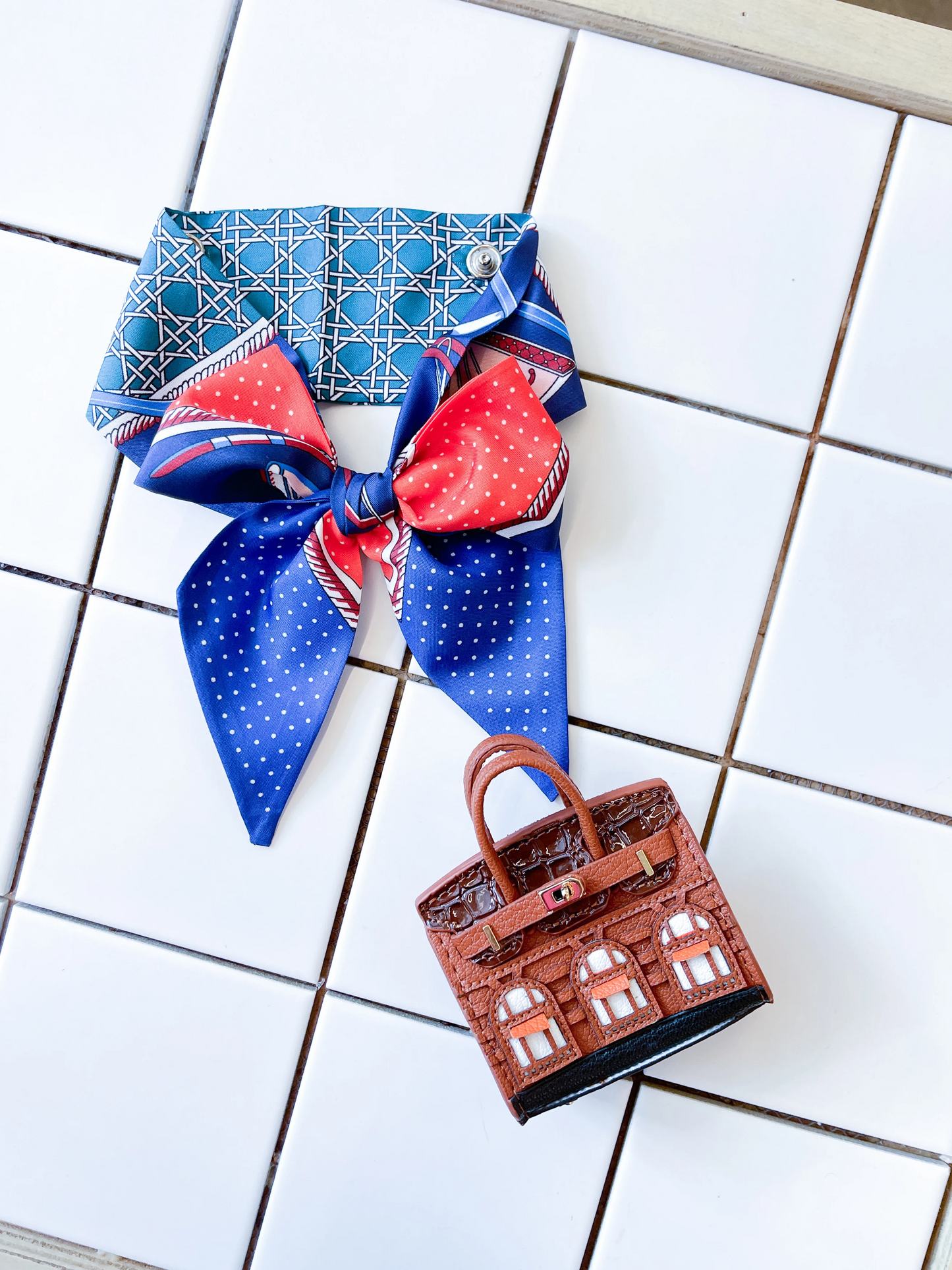Fancy House Celeb Ribbon Shirt (with Scarf & Mini Bag)